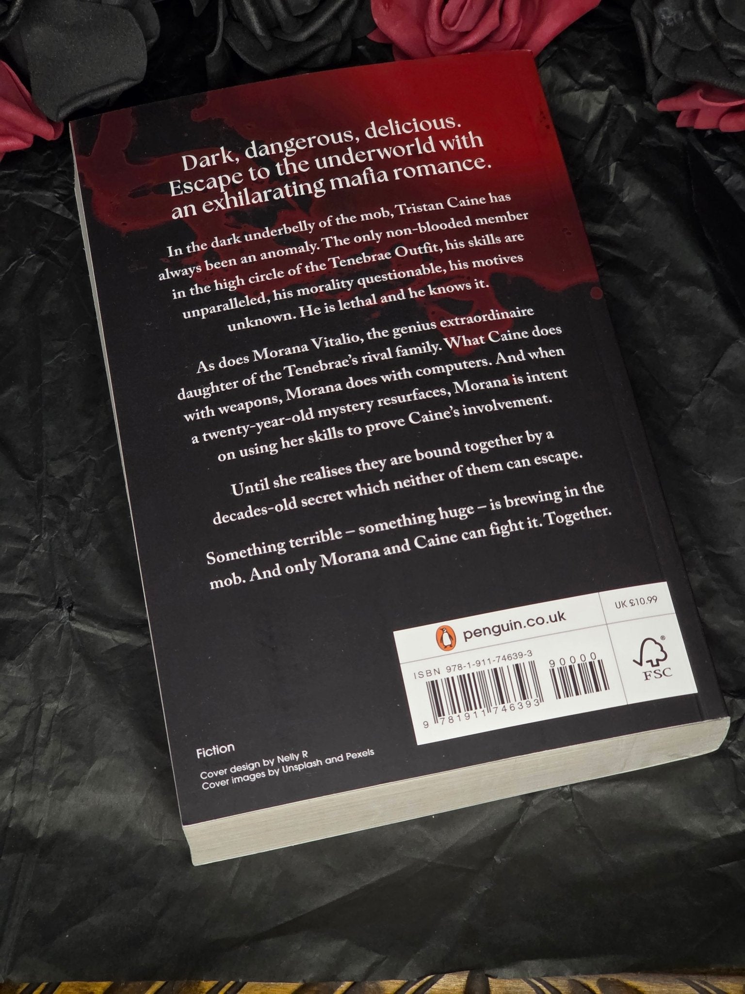 The Predator, by RuNyx (softback, english edition) - Book - The Dark Rose Emporium