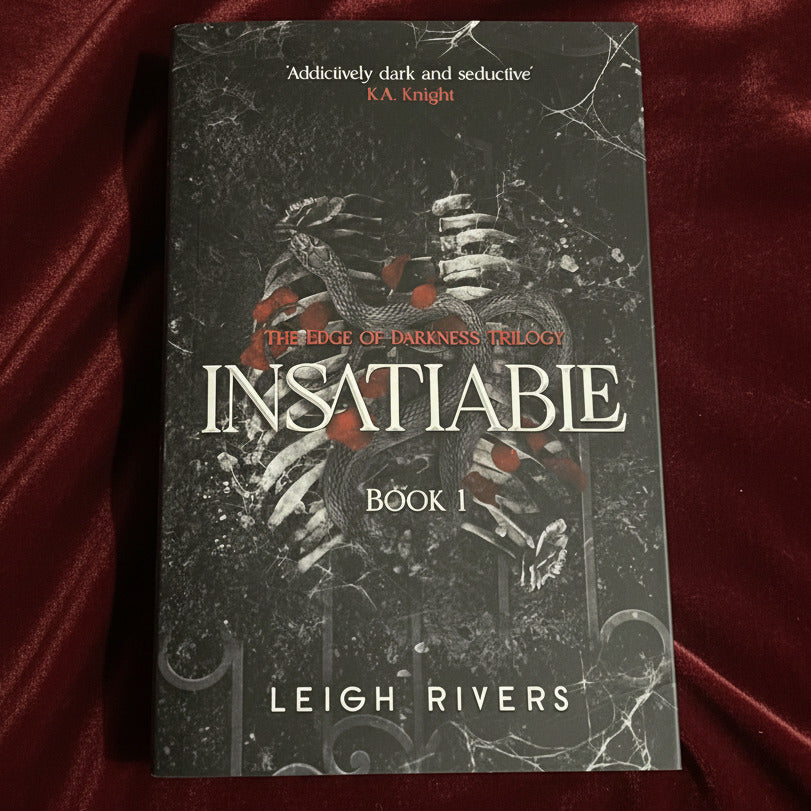 Insatiable (Edge of Drakness 1) (Deluxe Edition), by Leigh RIvers (softback, english edition) - Book - The Dark Rose Emporium