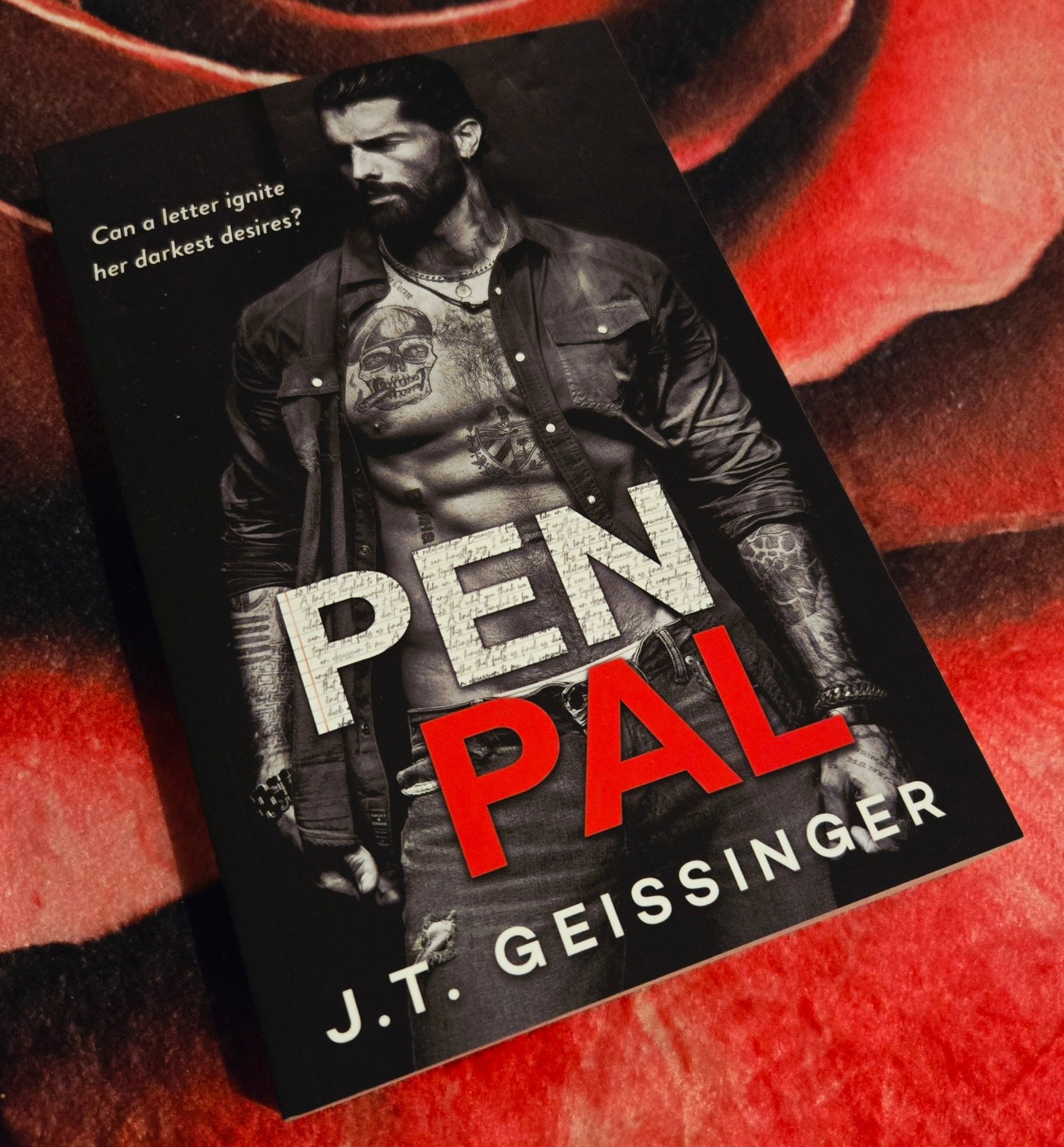Pen Pal, by J.T. Geissinger (softback, english edition) - Book - The Dark Rose Emporium