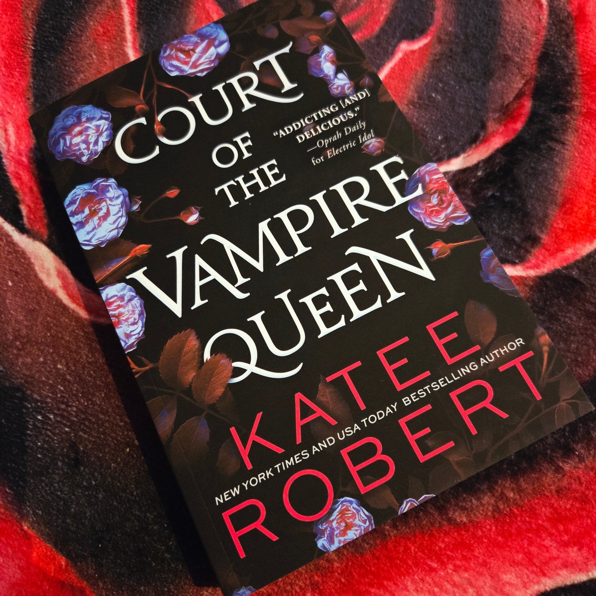 Court of the Vampire Queen, by Katee Robert (softback, english edition) - Book - The Dark Rose Emporium
