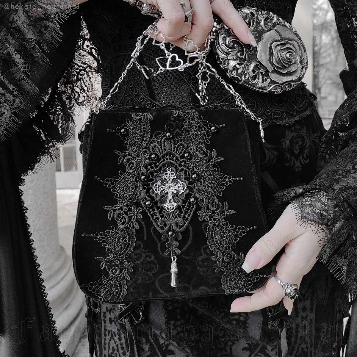 Royal Court Black Gothic Purse Bag - Purse - The Dark Rose Emporium